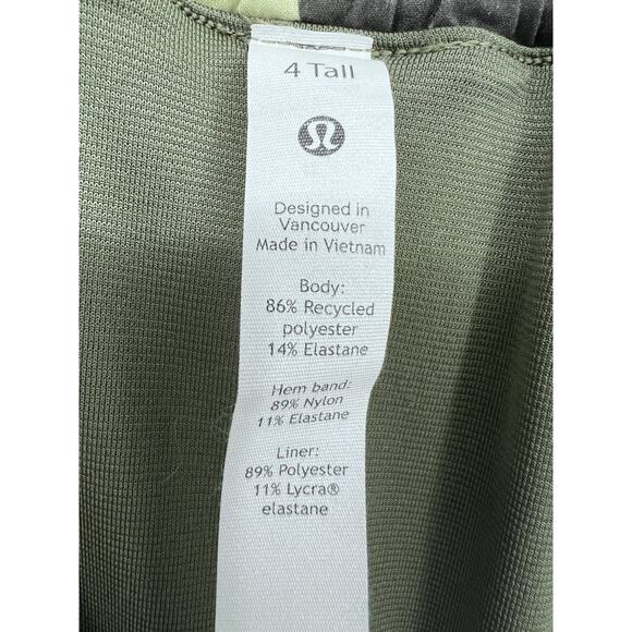 Lululemon Shorts Women Sz 4 Tall Hotty Hot Short II Camo Green Gym Workout Run - Picture 9 of 11